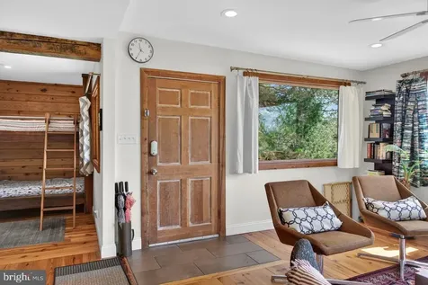 6261 Page Valley Road S Luray VA 22835
