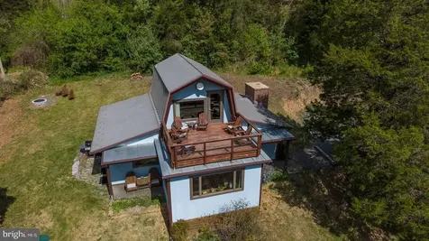 6261 Page Valley Road S Luray VA 22835