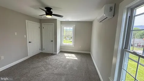 206 2nd Street Shenandoah VA 22849