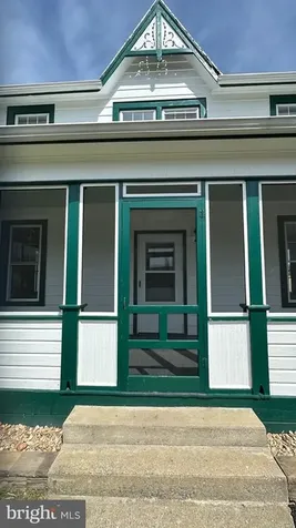 206 2nd Street Shenandoah VA 22849