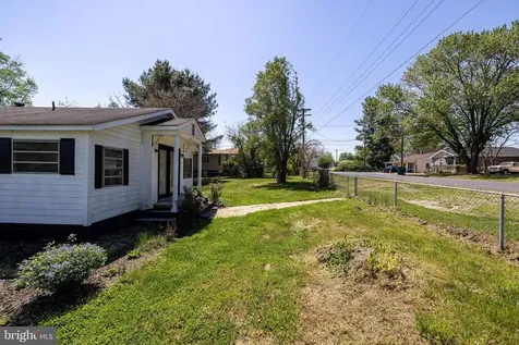 411 Fourth Street Luray VA 22835