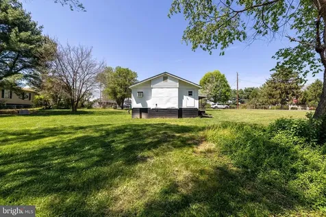 411 Fourth Street Luray VA 22835