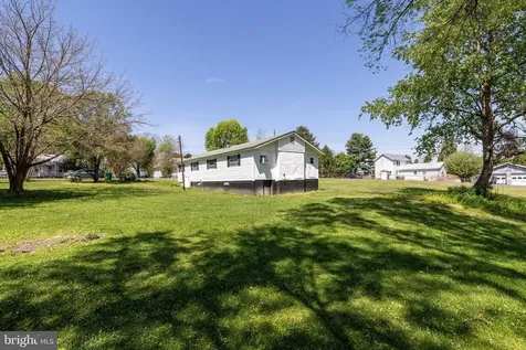 411 Fourth Street Luray VA 22835