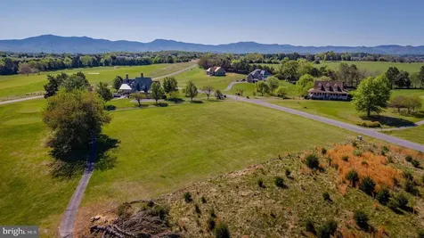 Beall Avenue Luray VA 22835