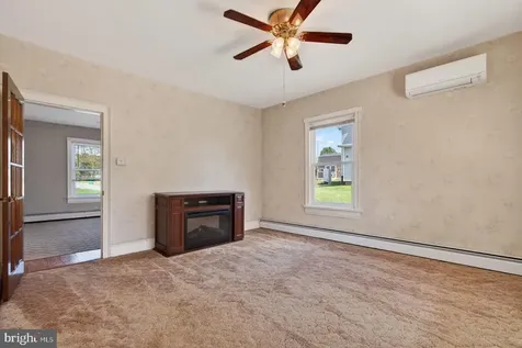 302 Woodland Avenue Luray VA 22835