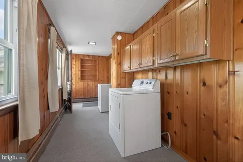 302 Woodland Avenue Luray VA 22835