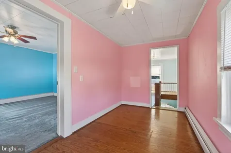 302 Woodland Avenue Luray VA 22835