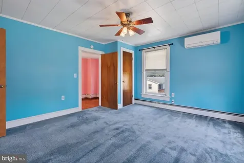 302 Woodland Avenue Luray VA 22835