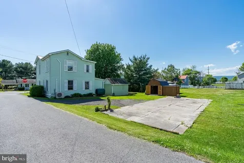 302 Woodland Avenue Luray VA 22835