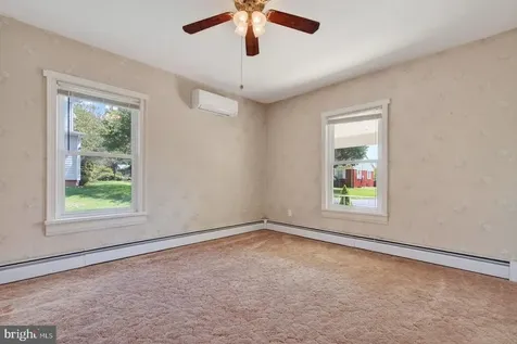 302 Woodland Avenue Luray VA 22835