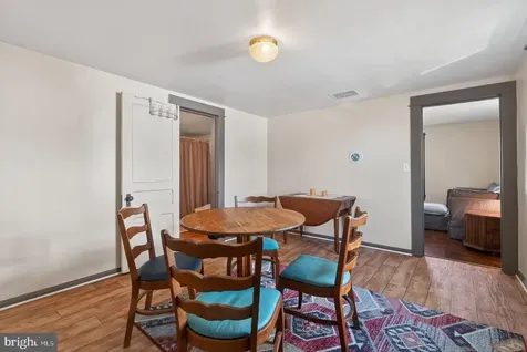 33 Marye Lane N Luray VA 22835