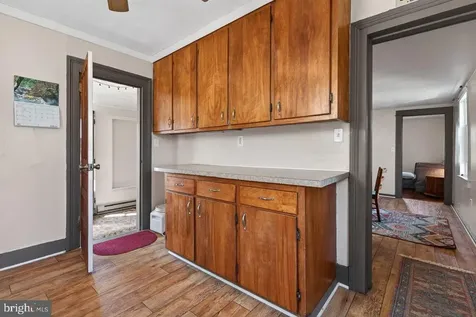33 Marye Lane N Luray VA 22835