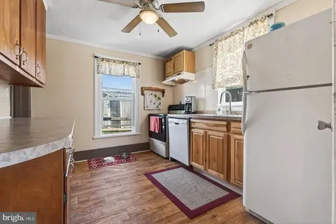 33 Marye Lane N Luray VA 22835