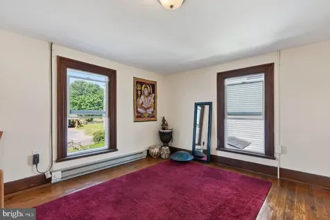 33 Marye Lane N Luray VA 22835