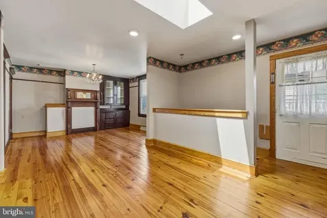 606 First Street S Shenandoah VA 22849