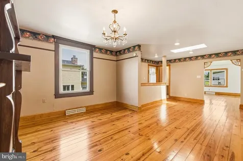 606 First Street S Shenandoah VA 22849