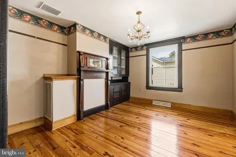 606 First Street S Shenandoah VA 22849