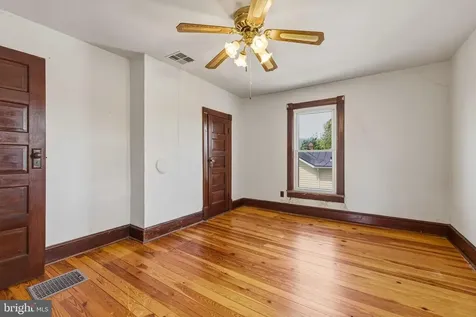 606 First Street S Shenandoah VA 22849