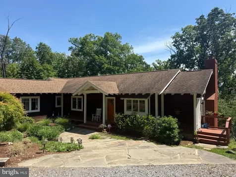 801 Woodside Drive Rileyville VA 22650