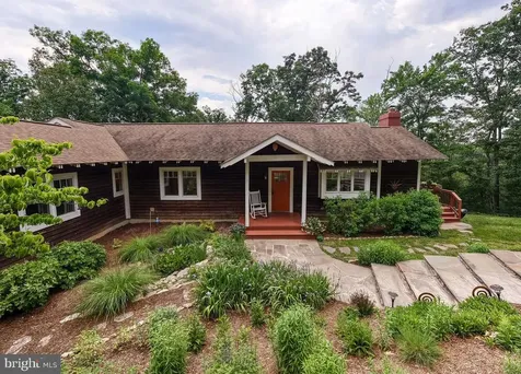 801 Woodside Drive Rileyville VA 22650