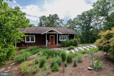 801 Woodside Drive Rileyville VA 22650
