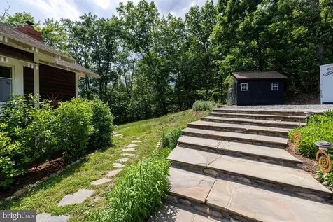 801 Woodside Drive Rileyville VA 22650