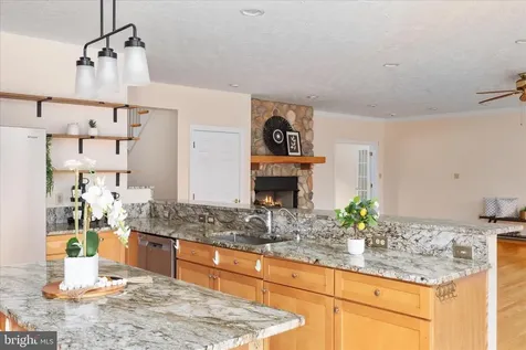 1050 Almond Drive Luray VA 22835