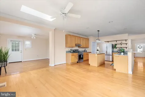 1050 Almond Drive Luray VA 22835
