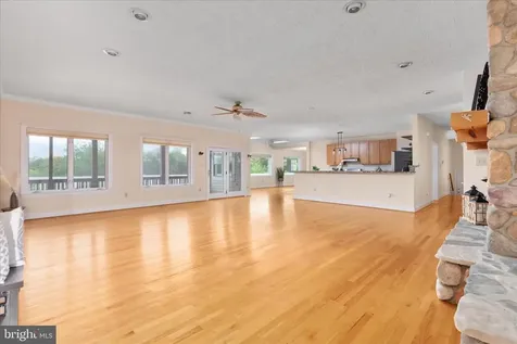 1050 Almond Drive Luray VA 22835