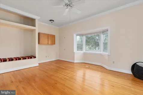 1050 Almond Drive Luray VA 22835