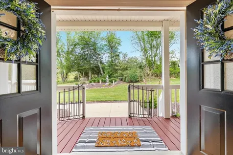 1050 Almond Drive Luray VA 22835