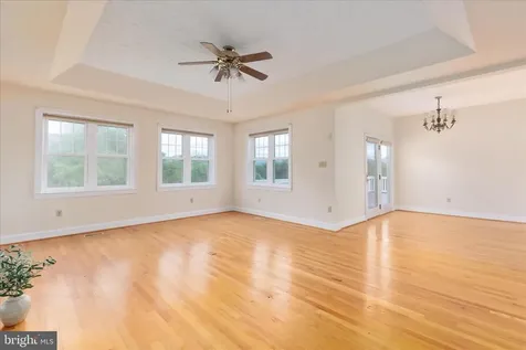 1050 Almond Drive Luray VA 22835