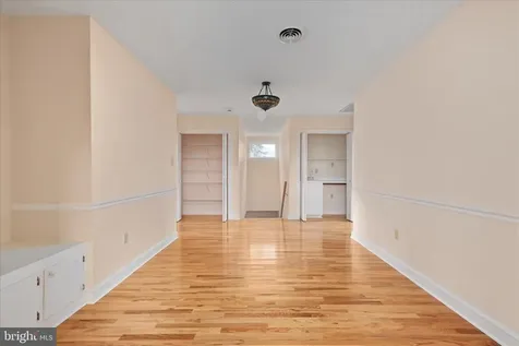 1050 Almond Drive Luray VA 22835