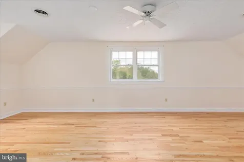 1050 Almond Drive Luray VA 22835