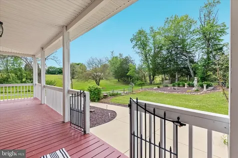 1050 Almond Drive Luray VA 22835