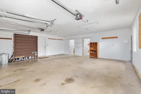 1050 Almond Drive Luray VA 22835