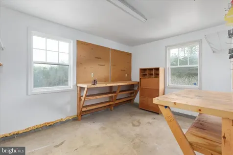 1050 Almond Drive Luray VA 22835