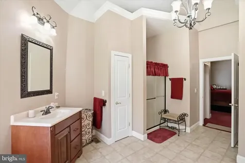 524 Mcdaniel Lane S Shenandoah VA 22849