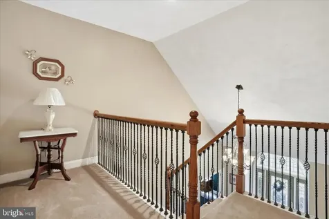 524 Mcdaniel Lane S Shenandoah VA 22849