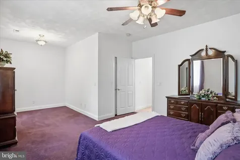 524 Mcdaniel Lane S Shenandoah VA 22849