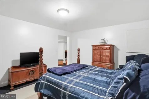 524 Mcdaniel Lane S Shenandoah VA 22849