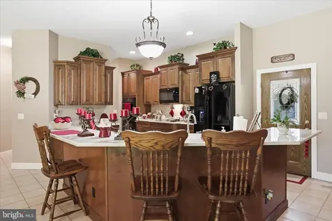 524 Mcdaniel Lane S Shenandoah VA 22849