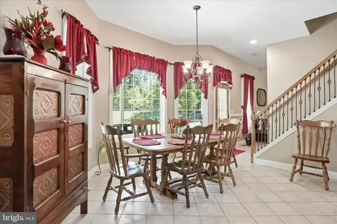 524 Mcdaniel Lane S Shenandoah VA 22849