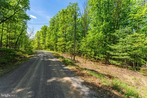 Holiday Hill Road Luray VA 22835