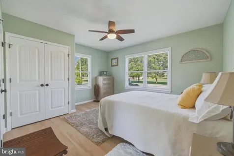 10 Cumbia Avenue Luray VA 22835