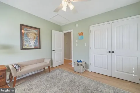 10 Cumbia Avenue Luray VA 22835