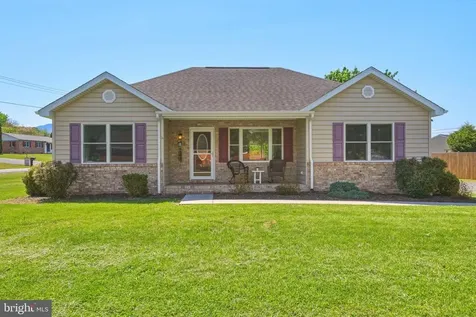 10 Cumbia Avenue Luray VA 22835