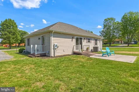 10 Cumbia Avenue Luray VA 22835