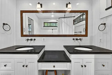 4439 Old Forge Road Luray VA 22835
