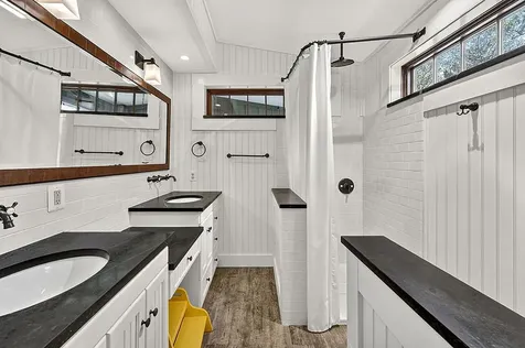 4439 Old Forge Road Luray VA 22835